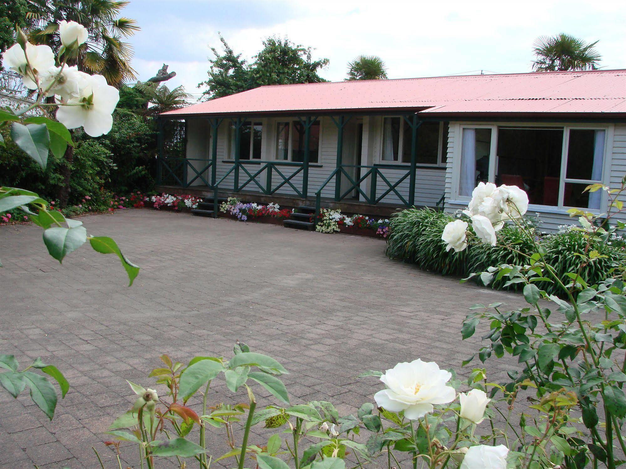 Santa Maria Motel Rotorua Extérieur photo